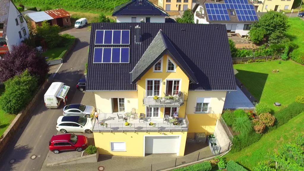 Wein- Und Gaestehaus Genetsch Lieser Zewnętrze zdjęcie