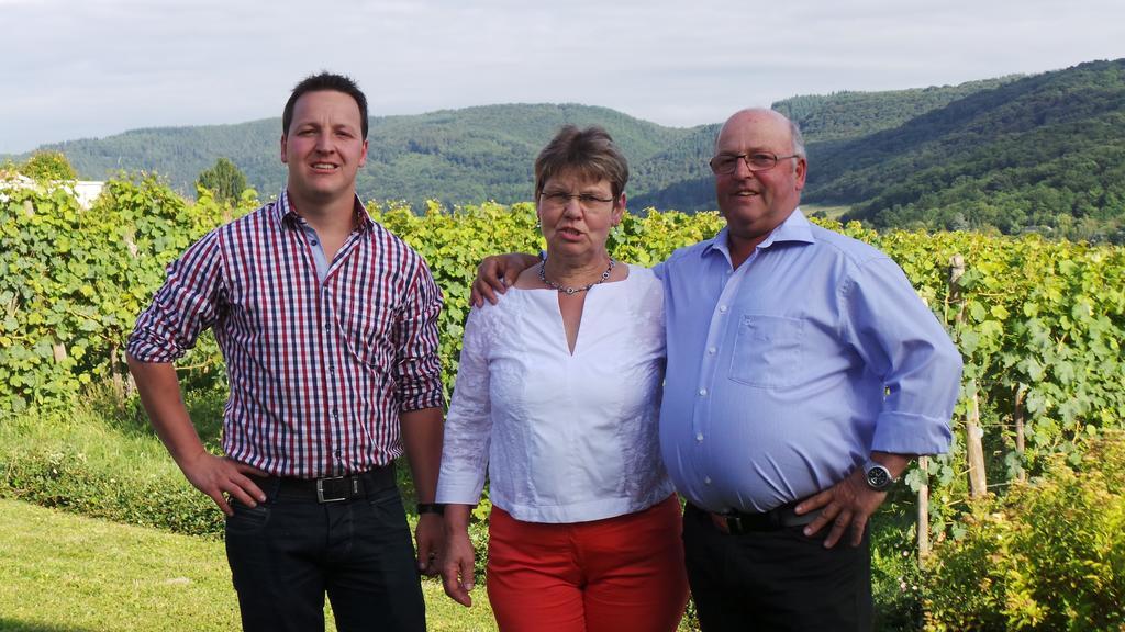 Wein- Und Gaestehaus Genetsch Lieser Zewnętrze zdjęcie