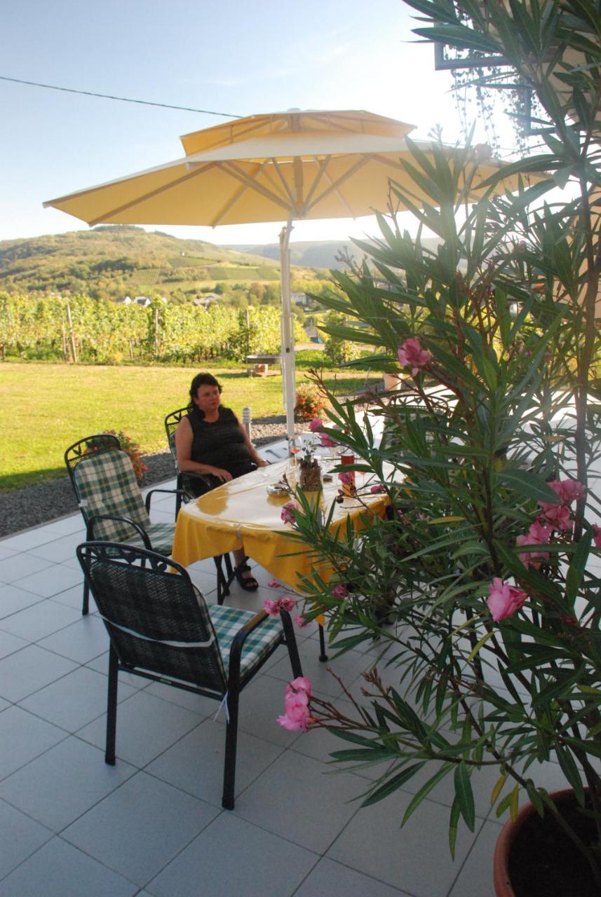 Wein- Und Gaestehaus Genetsch Lieser Zewnętrze zdjęcie